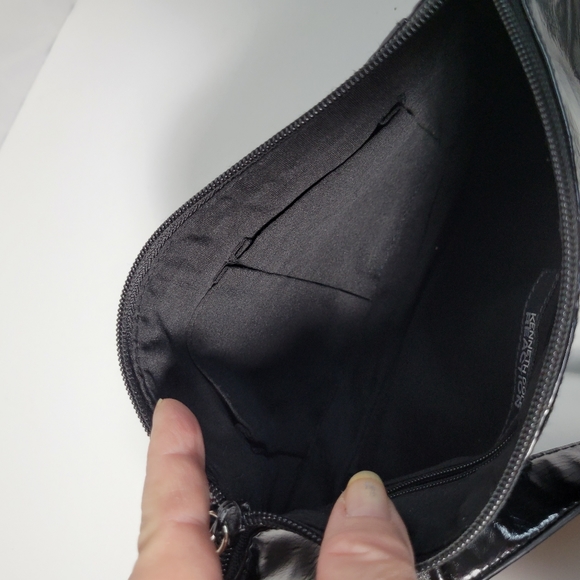 Kenneth Cole Reaction black vinyl baguette shoulder bag - Picture 7 of 8